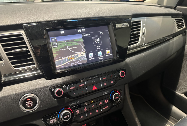 Kia Niro 1.6 GDi 105 ch ISG + électrique 43.5ch Premium DCT6