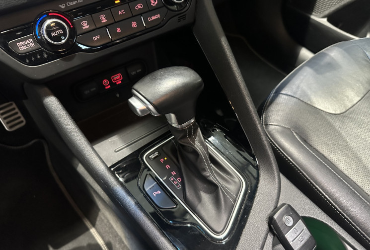 Kia Niro 1.6 GDi 105 ch ISG + électrique 43.5ch Premium DCT6