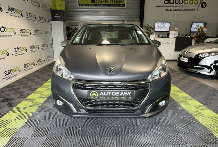 Peugeot 208 1.2 110 CH ALLURE PEINTURE MAT/ 1ERE MAIN