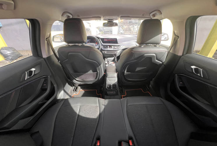 BMW Série 1 118iA 1.5 i 12V DCT7 136 cv // Première main // Boîte automatique 