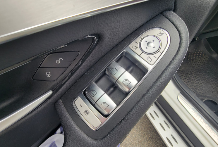 Mercedes GLC 220 d 2.1 d 16V 4MATIC BlueTEC 9G-Tronic 170 cv Boîte auto