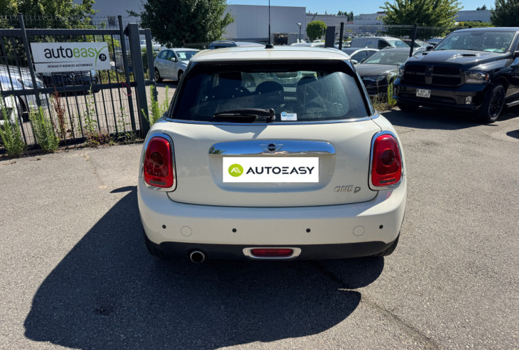 Mini MINI 5 PORTES ONE / 95 CH 