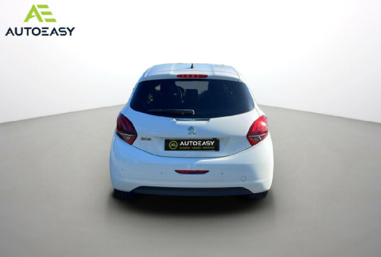 Peugeot 208  PEUGEOT 208 I Phase 2 5 Portes 1.5 Blue HDi BVM6 S&S 100 cv SIGNATURE