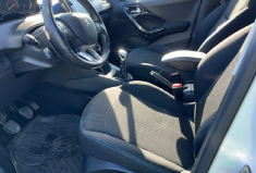 Peugeot 208  PEUGEOT 208 I Phase 2 5 Portes 1.5 Blue HDi BVM6 S&S 100 cv SIGNATURE