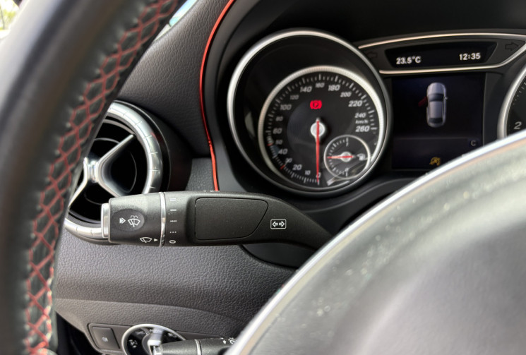 Mercedes CLA 180 1.5 CDI 109 CV AMG LINE