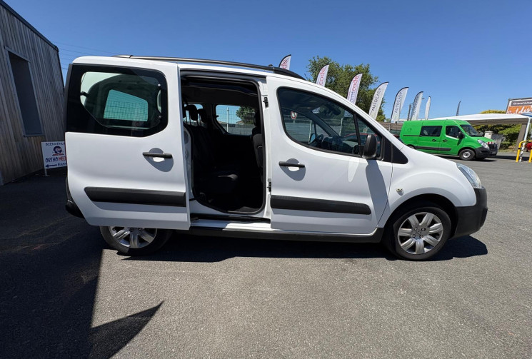 Peugeot PARTNER TEPEE 1.6 BLUEHDI 100 / CLIM AUTO / BARRE DE TOIT / GARENTIE 12 MOIS