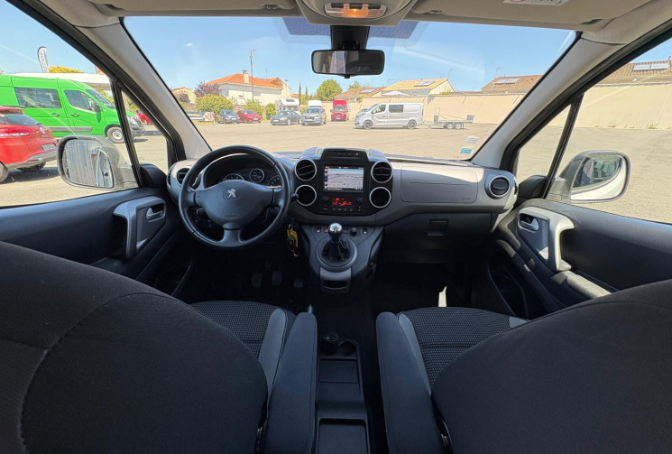 Peugeot PARTNER TEPEE 1.6 BLUEHDI 100 / CLIM AUTO / BARRE DE TOIT / GARENTIE 12 MOIS