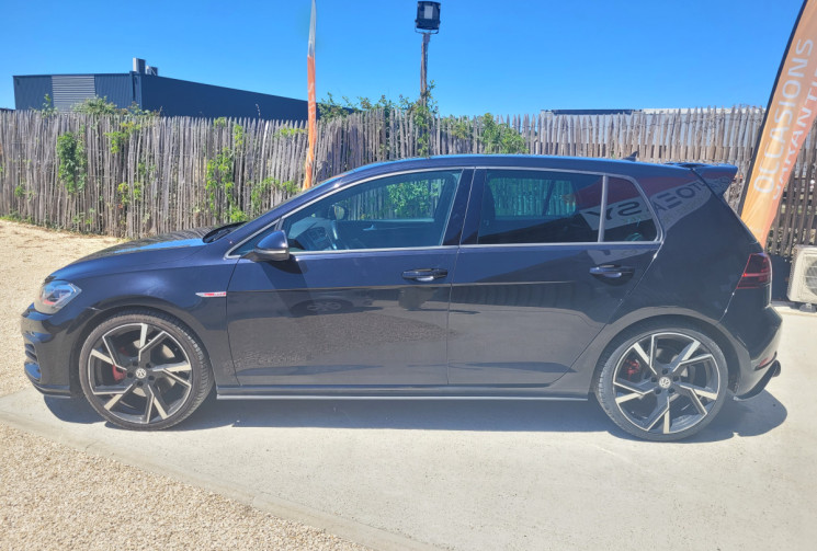 Volkswagen Golf GTI PERFORMANCE 2.0 TSI 230 BLUEMOTION TECHNOLOGY DSG6