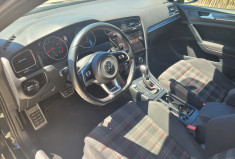 Volkswagen Golf GTI PERFORMANCE 2.0 TSI 230 BLUEMOTION TECHNOLOGY DSG6