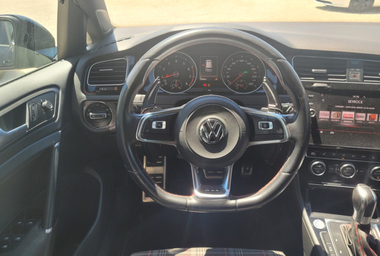 Volkswagen Golf GTI PERFORMANCE 2.0 TSI 230 BLUEMOTION TECHNOLOGY DSG6