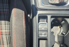 Volkswagen Golf GTI PERFORMANCE 2.0 TSI 230 BLUEMOTION TECHNOLOGY DSG6