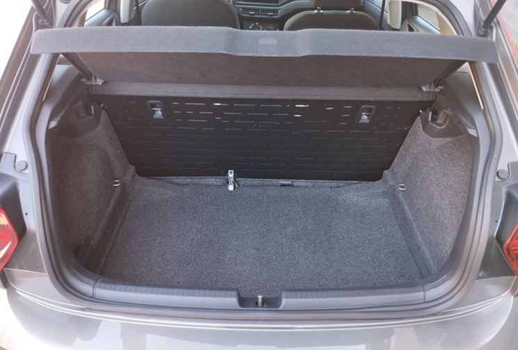 Volkswagen Polo VI 1.0 TSi 95 S&S Pack Edition Plus BVM5 / Entretien Volkswagen