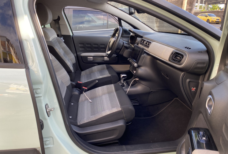 Citroën C3  III 1.2 THP 110 cv SHINE