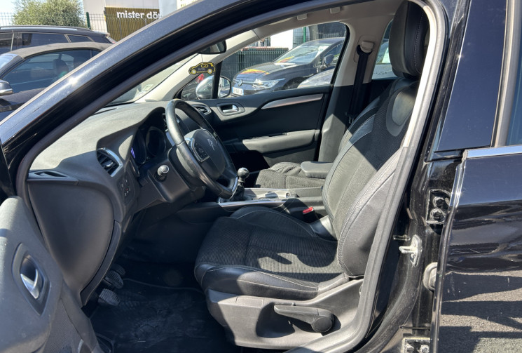 Citroën C4 II 2.0 HDI / BLUEHDI 150 Ch SHINE * DISTRIBUTION NEUVE * GPS