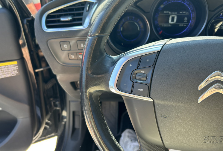 Citroën C4 II 2.0 HDI / BLUEHDI 150 Ch SHINE * DISTRIBUTION NEUVE * GPS