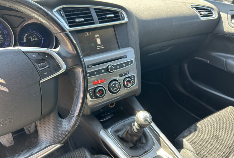 Citroën C4 II 2.0 HDI / BLUEHDI 150 Ch SHINE * DISTRIBUTION NEUVE * GPS