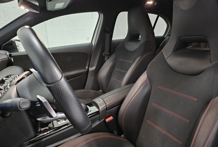 Mercedes Classe A 180 7G-DCT 136 cv amg line / origine france / entretien concession