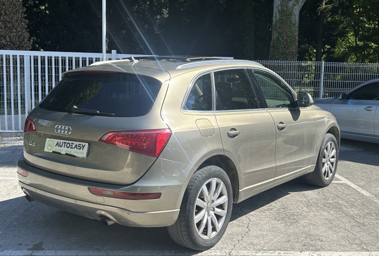 Audi Q5 I 2.0 TFSI Quattro S Tronic7 211 Avus Sièges chauffants / Toit Ouvrant / Hayon électrique