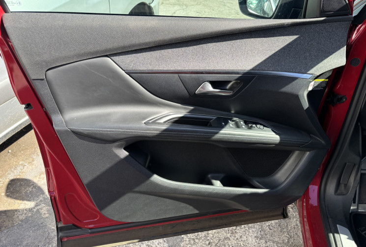 Peugeot 3008 1.6 BLUE HDI 120 CROSSWAY BOITE AUTO