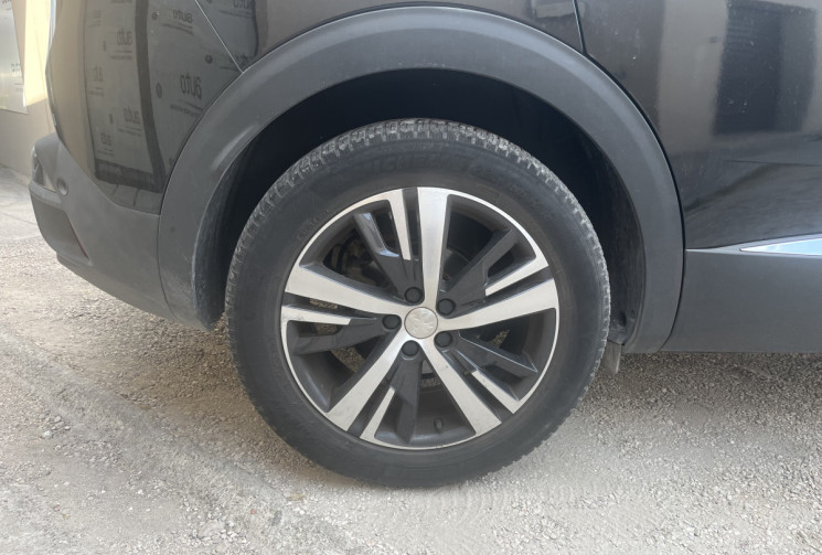 Peugeot 3008 II 1.2 130 ch ALLURE Boîte auto