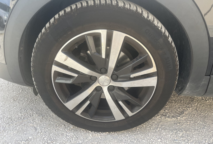 Peugeot 3008 II 1.2 130 ch ALLURE Boîte auto