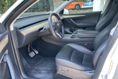 Tesla Model Y Dual Motor Long Range AWD 75KWh * AUTONOMIE 533 KM / GARANTIE 06/2026 / 1ère main