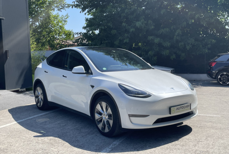 Tesla Model Y Dual Motor Long Range AWD 75KWh * AUTONOMIE 533 KM / GARANTIE 06/2026 / 1ère main