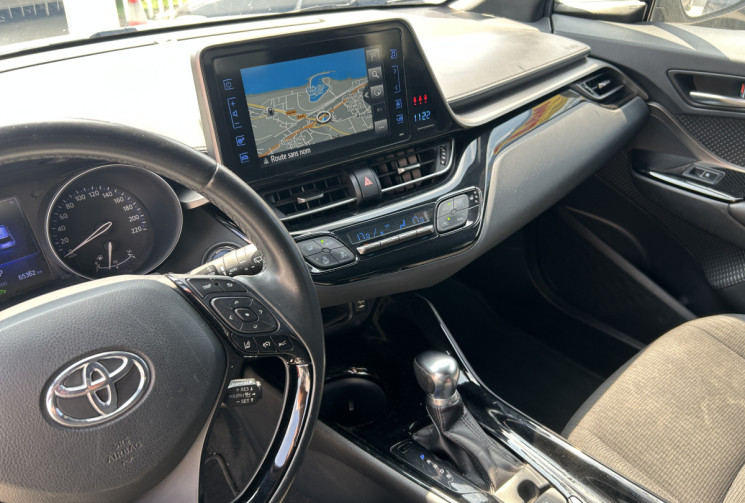 Toyota C-HR 1.8 HYBRIDE 122h GRAPHIC