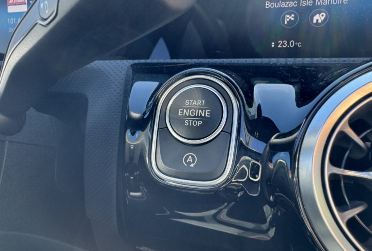 Mercedes CLA 220D 190CH AMG LINE 8G-DCT