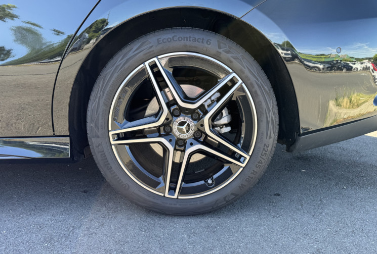 Mercedes CLA 220D 190CH AMG LINE 8G-DCT