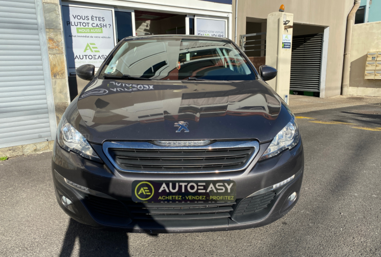 Peugeot 308  II 1.2 e-THP 110 cv STYLE