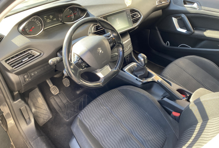 Peugeot 308  II 1.2 e-THP 110 cv STYLE