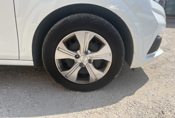 Dacia Sandero III 1.0 SCe Essential 65 ch