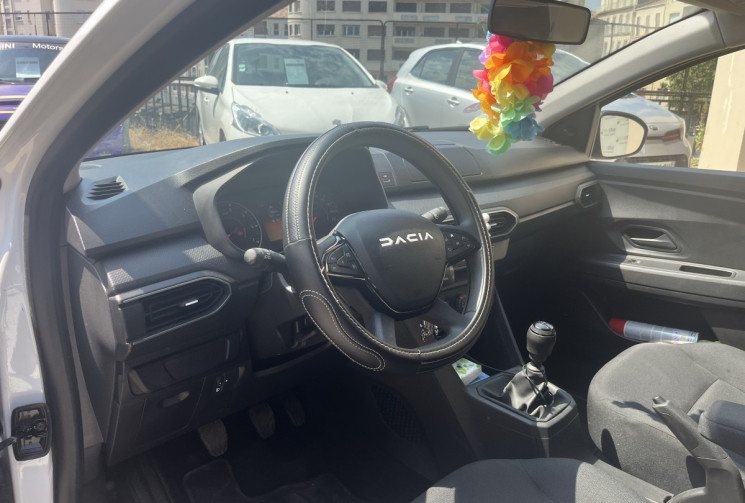 Dacia Sandero III 1.0 SCe Essential 65 ch