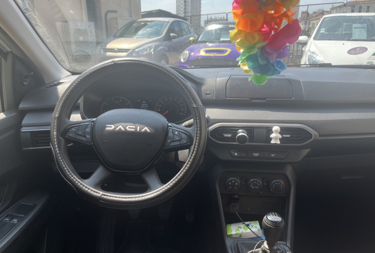 Dacia Sandero III 1.0 SCe Essential 65 ch