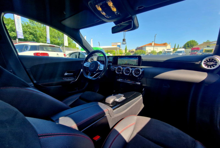 Mercedes Classe A 200 7G-DCT 163 AMG LINE / CARPLAY / ENTRETIEN FULL MERCEDES / GARANTIE 12 MOIS