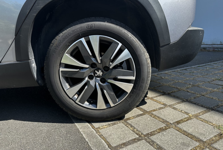 Peugeot 2008  1.2 110ch Allure