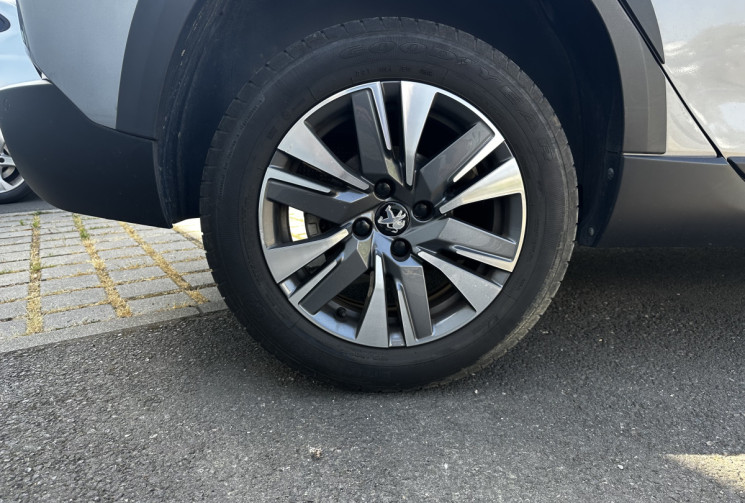 Peugeot 2008  1.2 110ch Allure