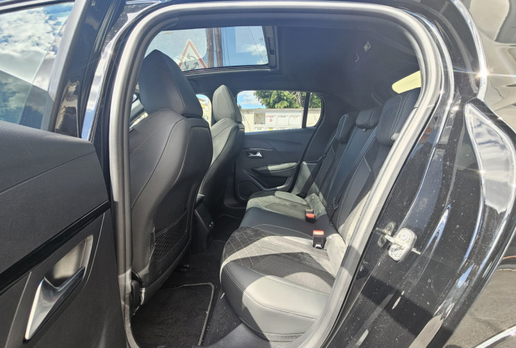 Peugeot 208 1.5 BlueHDi 100 ch GT Pack