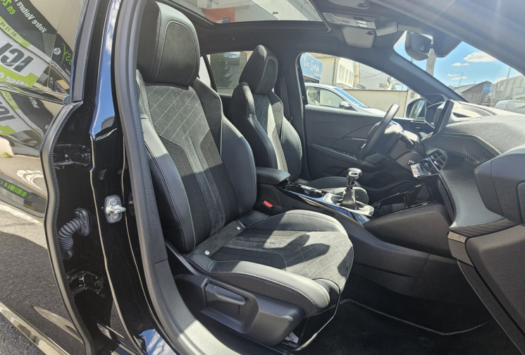 Peugeot 208 1.5 BlueHDi 100 ch GT Pack
