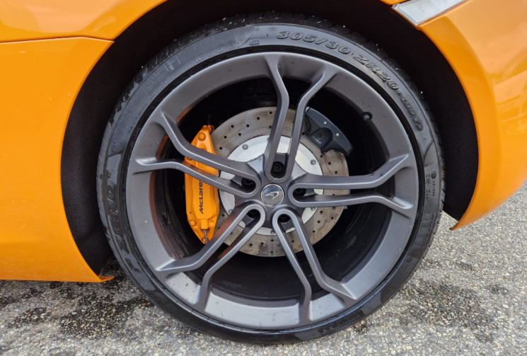 MCLAREN MP4 12C Spider V8 3.8L 625 Volcano Orange - 1ère main - suivi rigoureux - état collection