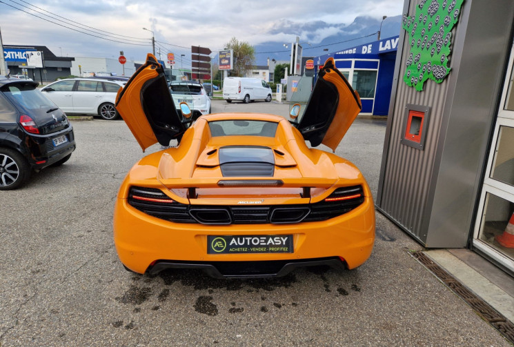 MCLAREN MP4 12C Spider V8 3.8L 625 Volcano Orange - 1ère main - suivi rigoureux - état collection