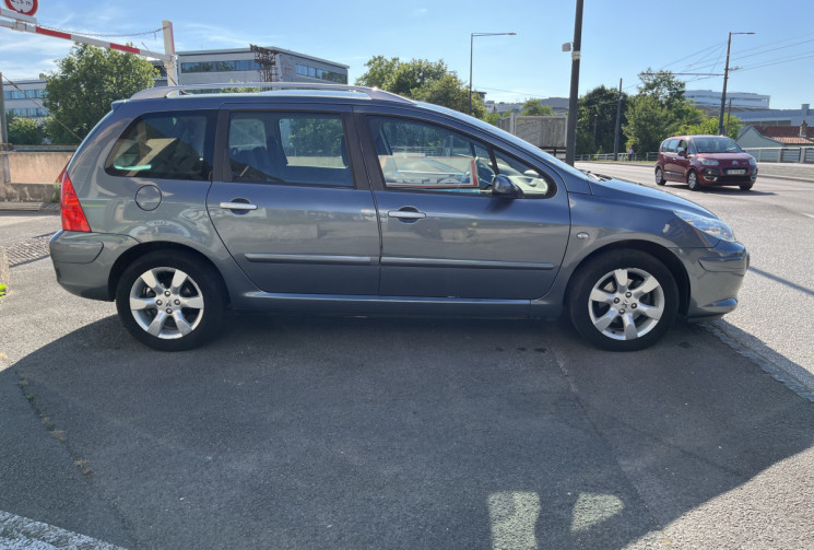 Peugeot 307 SW 1.6 i 110cv Boîte auto