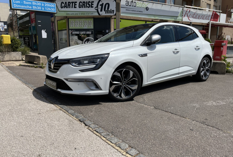 Renault Megane IV Hatchback 1.6 dCi 130 cv