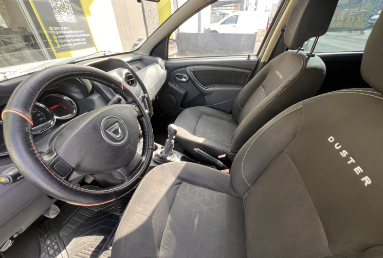 Dacia Duster I Phase 2 SUV 1.5 dCi FAP 4x4 110 cv Prestige // Car Play et Android Auto intégré