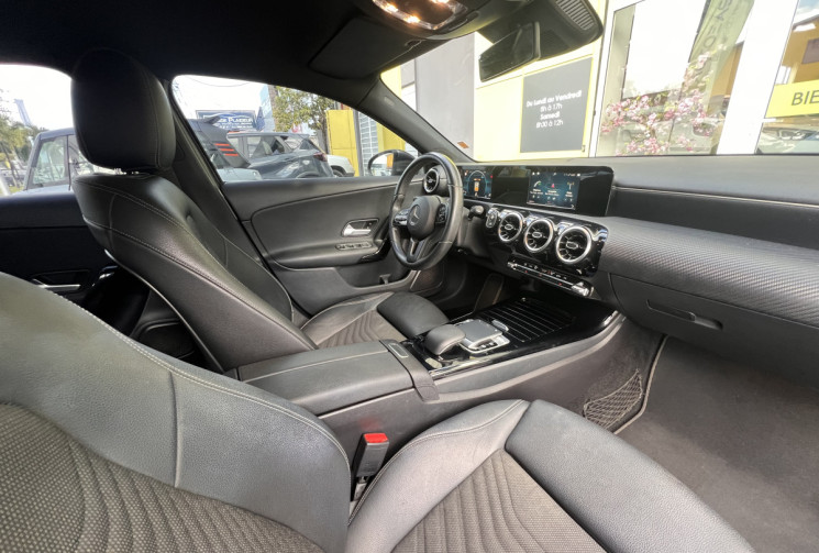 Mercedes Classe A Hatchback 200 d 2.0 d 16V 8G-DCT 150 cv Style Line // Boite Automatique