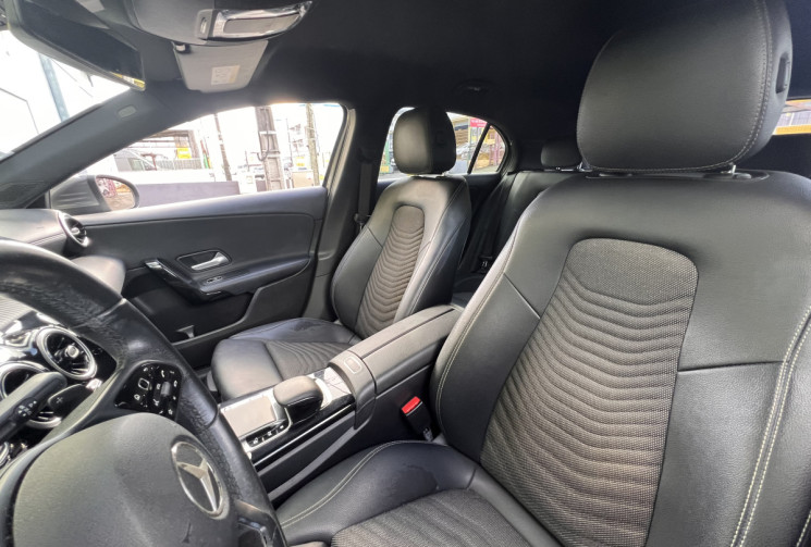 Mercedes Classe A Hatchback 200 d 2.0 d 16V 8G-DCT 150 cv Style Line // Boite Automatique