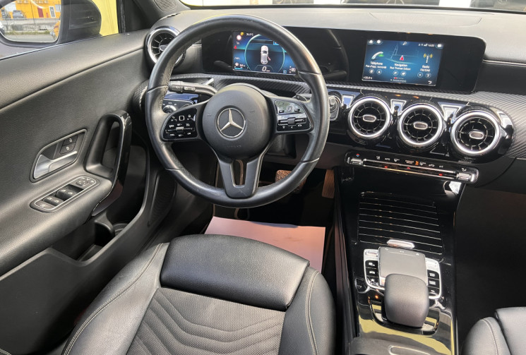 Mercedes Classe A Hatchback 200 d 2.0 d 16V 8G-DCT 150 cv Style Line // Boite Automatique