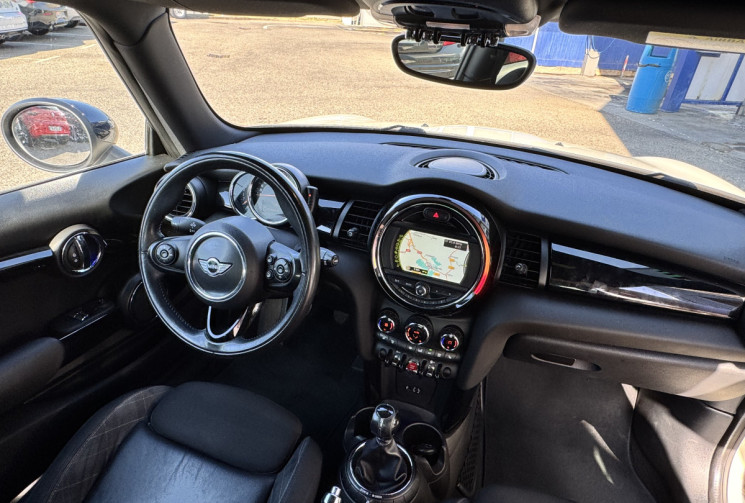 Mini Cooper (F56) 1.5 i 136 Pack CHILI