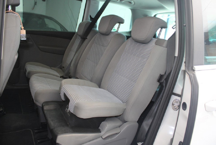 SEAT ALHAMBRA 2.0 140 four kids  7 PL 